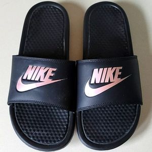 Nike Benassi sandals